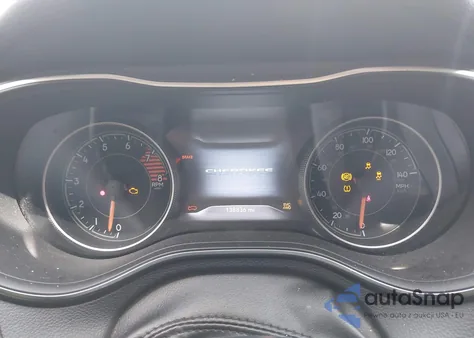 2020 Jeep Cherokee Limited 4X4 z USA, uszkodzony, nr VIN 1C4PJMDX0LD626266